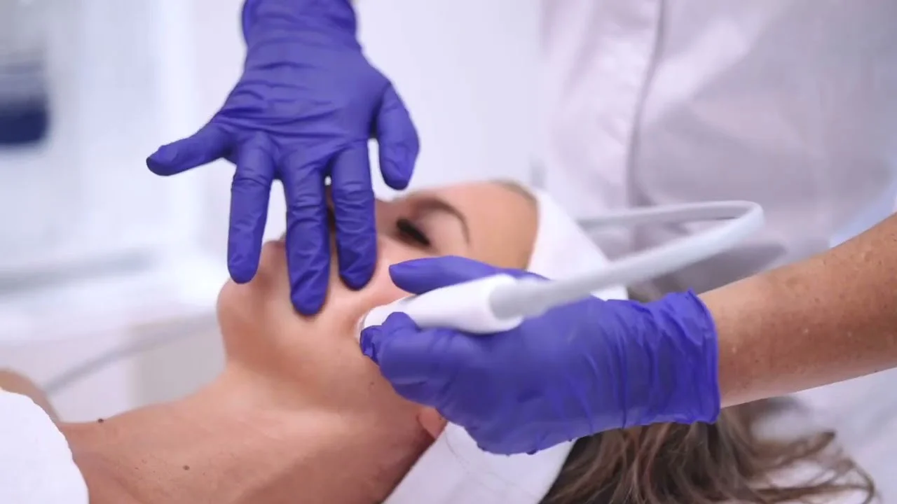 Limpieza Hidrafacial